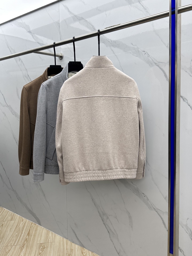 L0r0 P1ana outwear